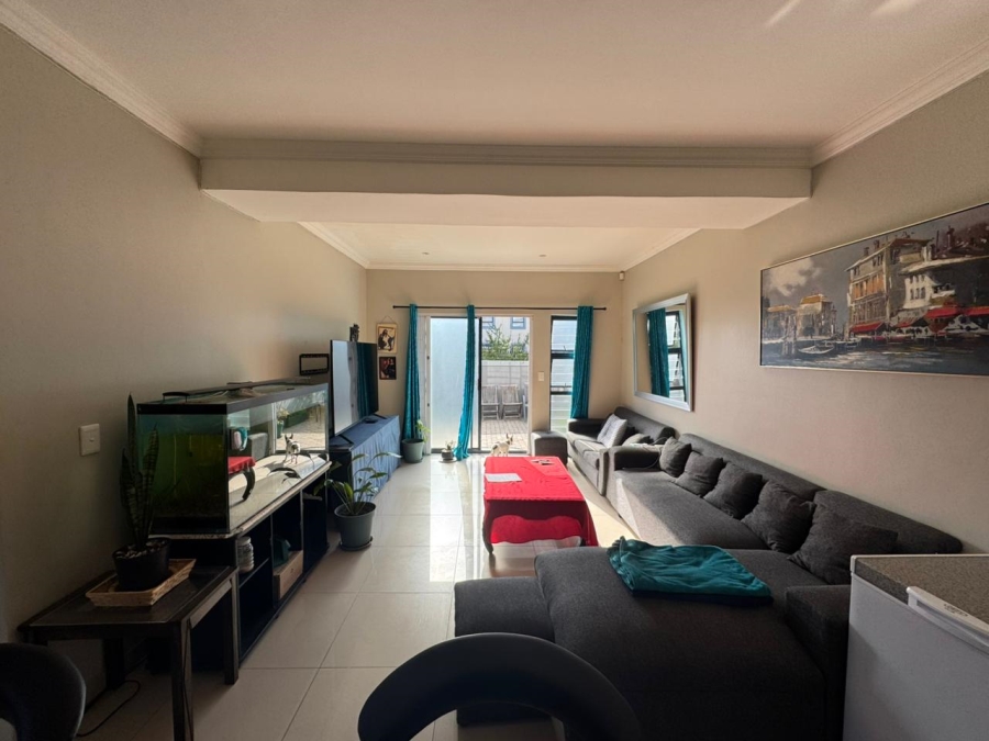 2 Bedroom Property for Sale in Parklands Western Cape